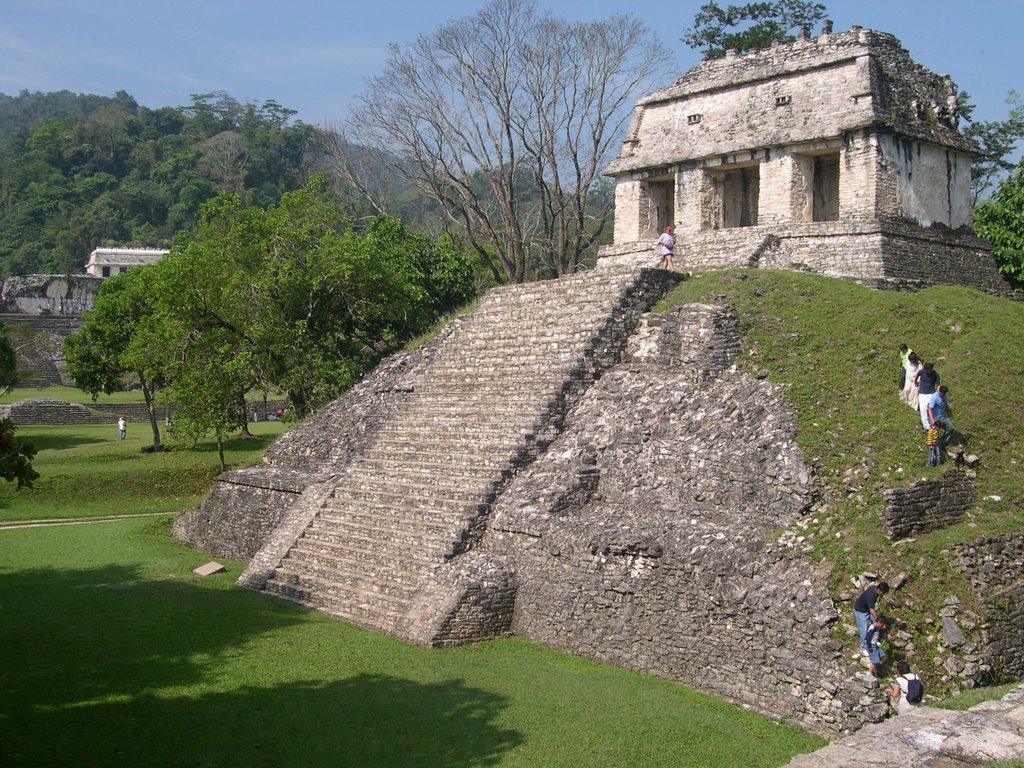 Palenque, Maya archeological site by Nicola e Pina Messic…