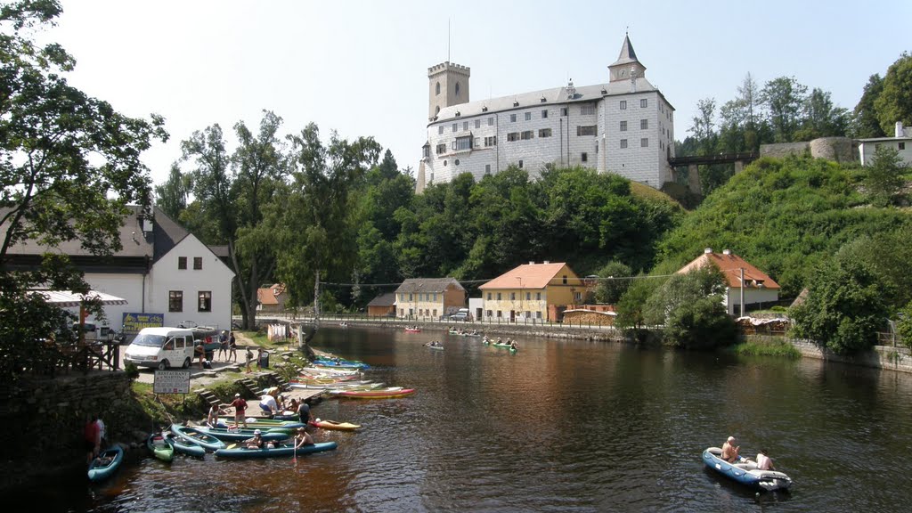 2009, ČR, Jihočeský kraj, Rožmberk nad Vltavou, hrad by Petr19, Zastávka, CZ