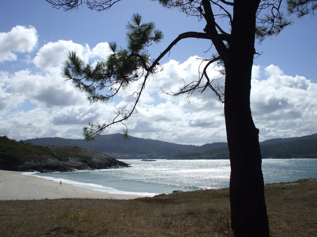 Praia de Balarés by Roberto Maceiras