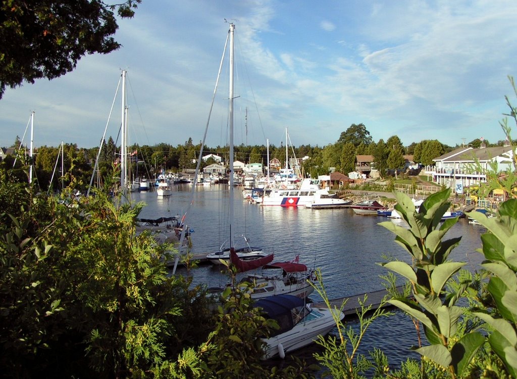 Tobermory Downtown by Sam Sullivan