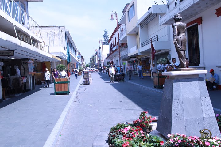 Orizaba, Veracruz. by Jose Luis Estalayo