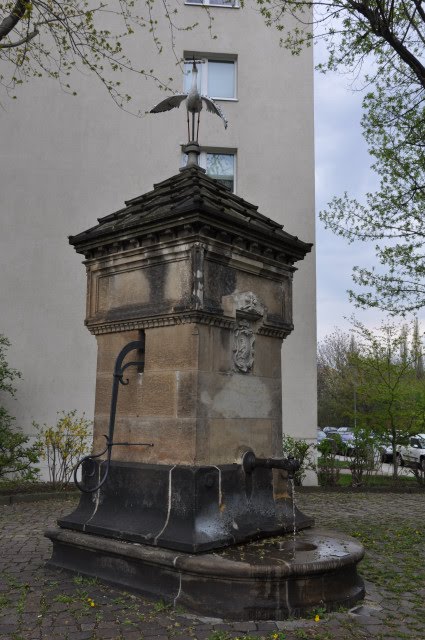 Queckbrunnen by Lady A