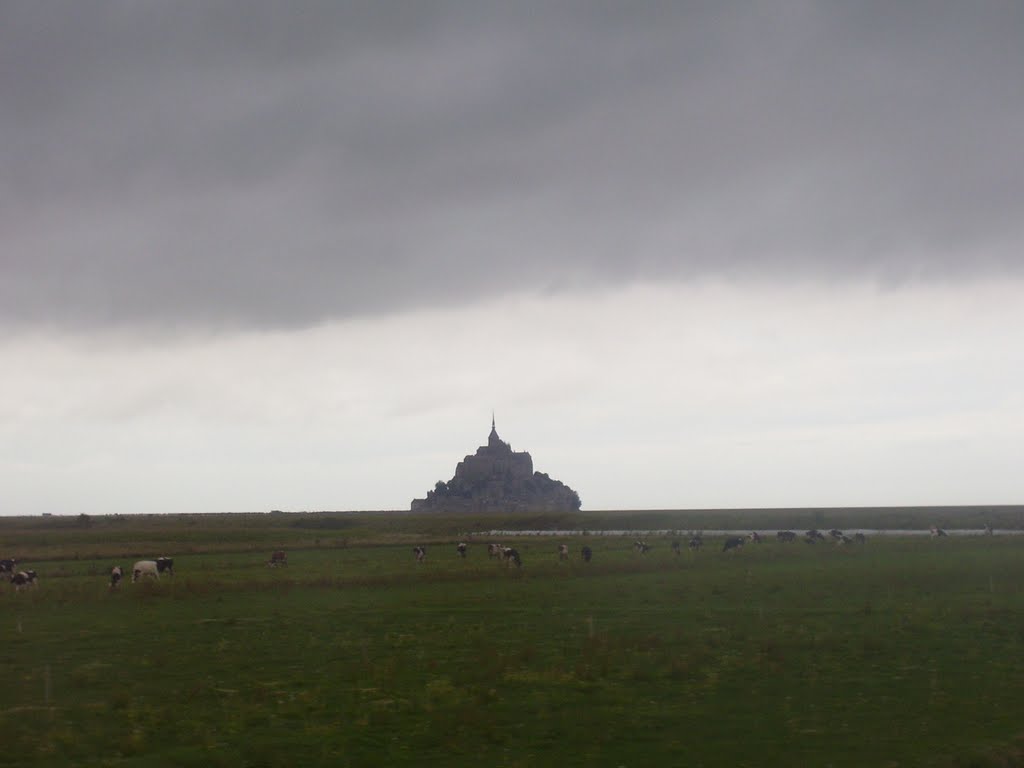 Mont Saint Michel by teodiga