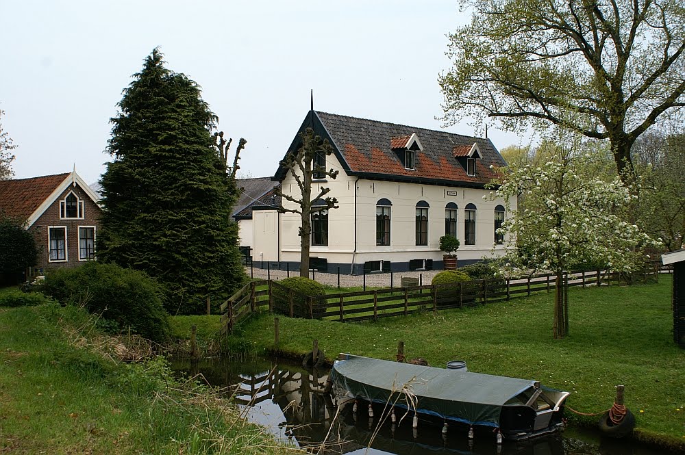 Huis Slotwijk by Peter van der Wielen