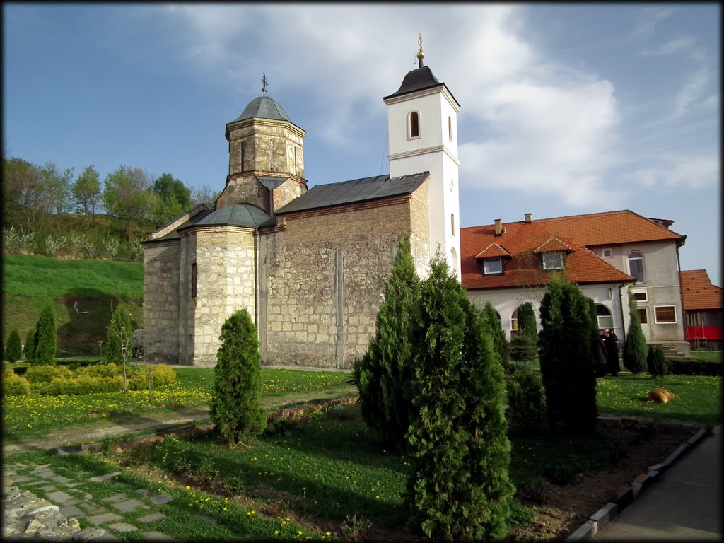 Došla nam je kao radost. Kao ispunjeno obećanje. Kao blagoslov. Kao dar Božiji... by Lav61