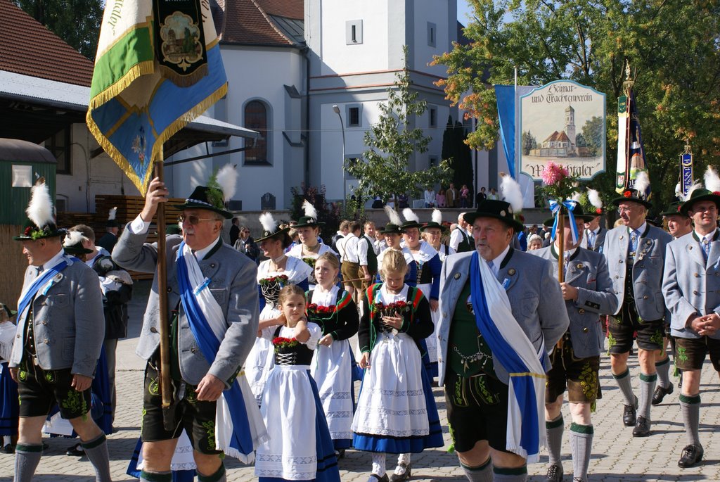 Gründungsfest Moasawinkler in Mammendorf 16.09.2007 by wolfgangpollich