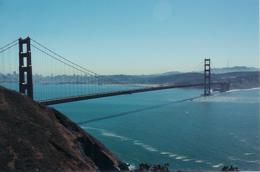 Golden Gate Bridge by alan pendon