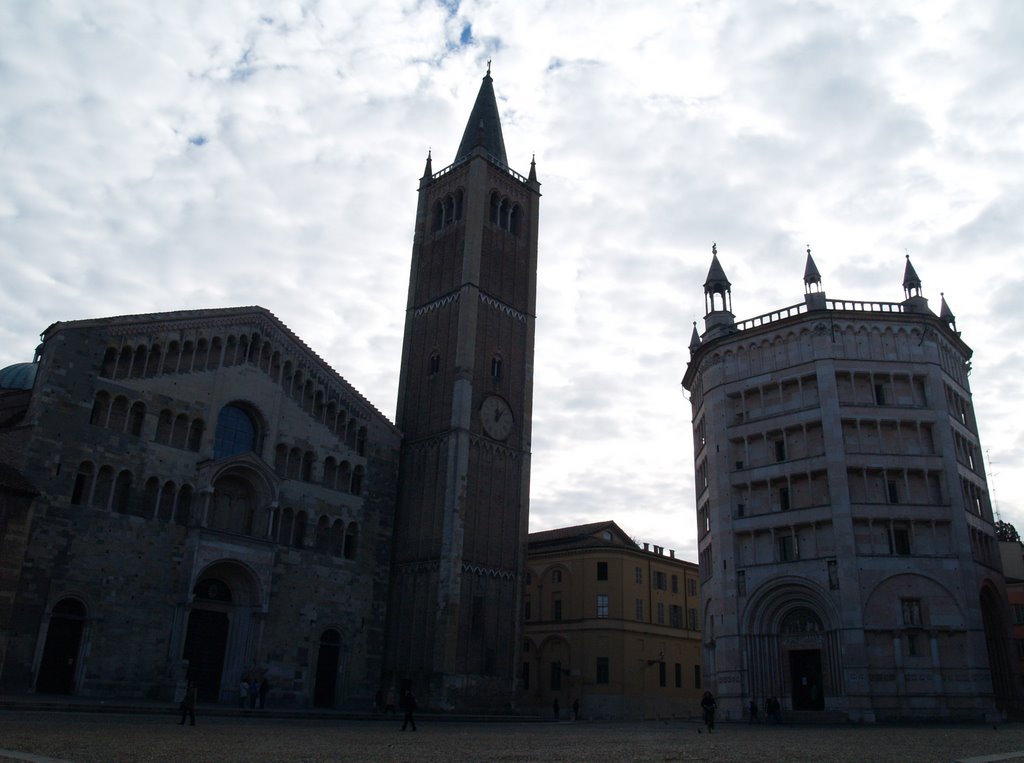 Piazza Duomo by Jaume Galobart