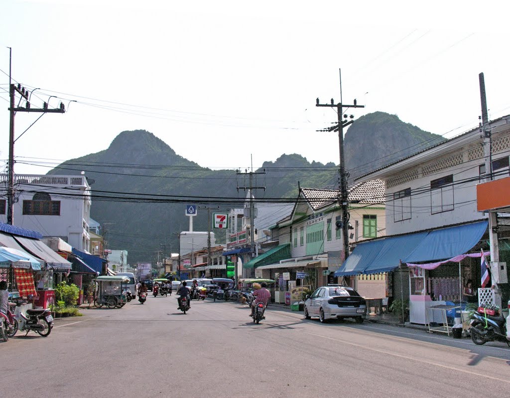 Ban Khlong Wan Village by dok12345