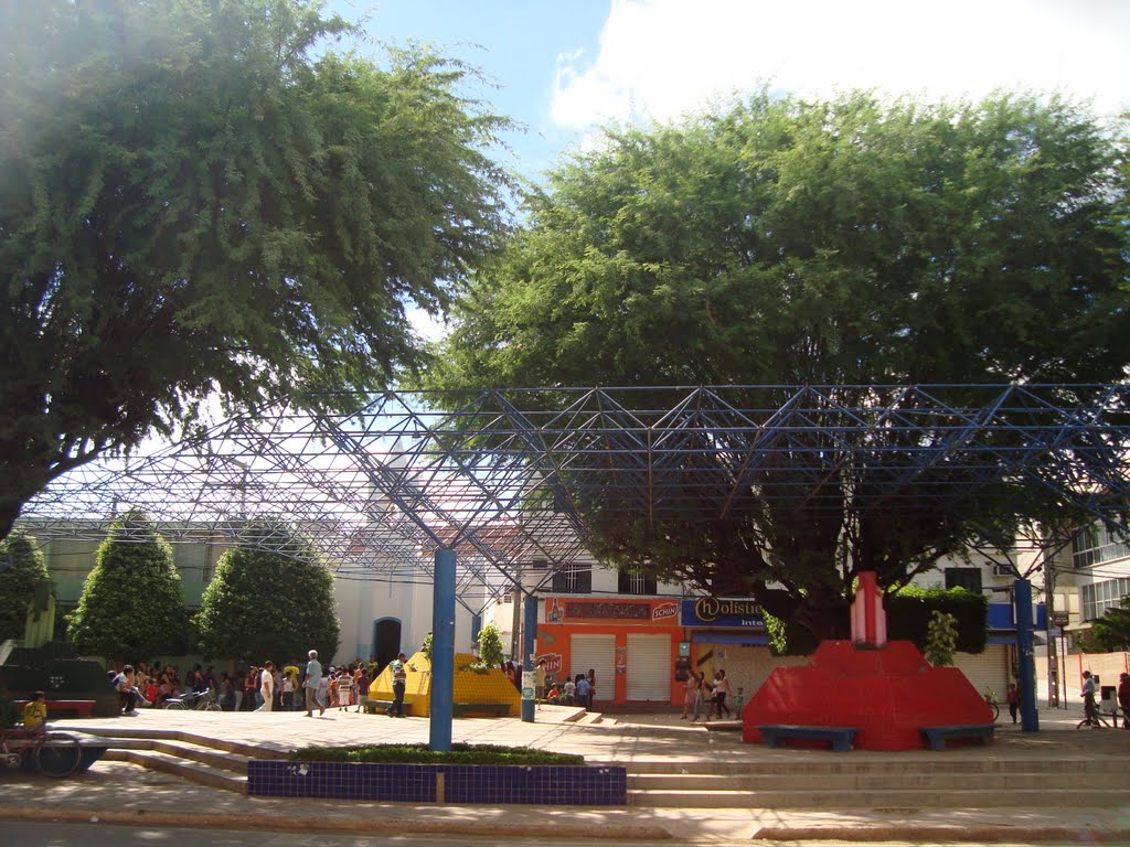 Praça Teotônio Marques Dourado Filho, conhecida como Praça da Prefeitura - Admirando o Brasil by Admirando o Brasil e o Mundo