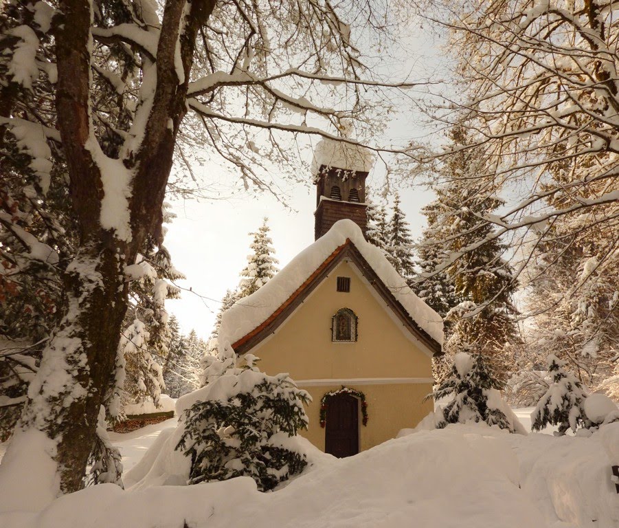 Kössen, St. Anna Kapelle by Hans Runck