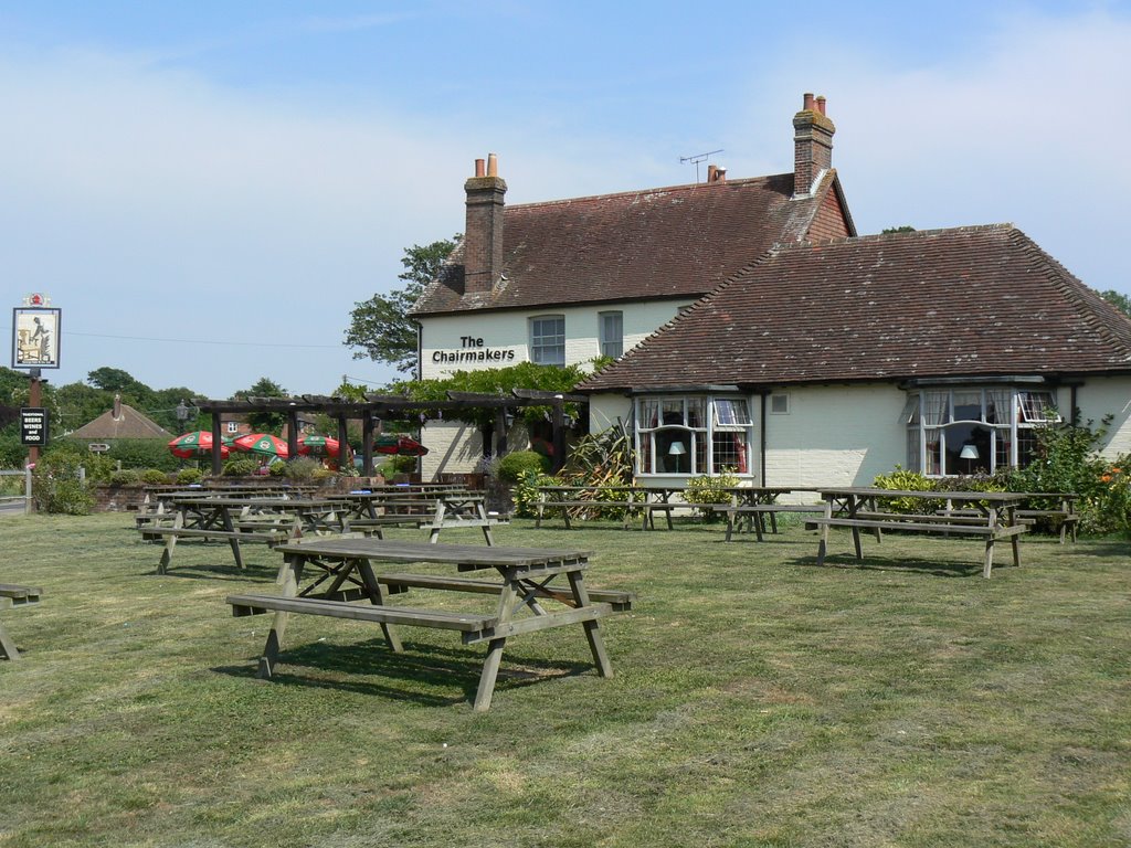 Chairmakers Pub, Worlds End, Denmead, Hampshire, UK by Phil Stovell