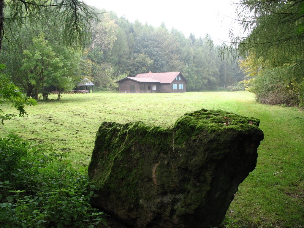 Westbergbaude - Stadtwald Hofgeismar by Rainer Schütz