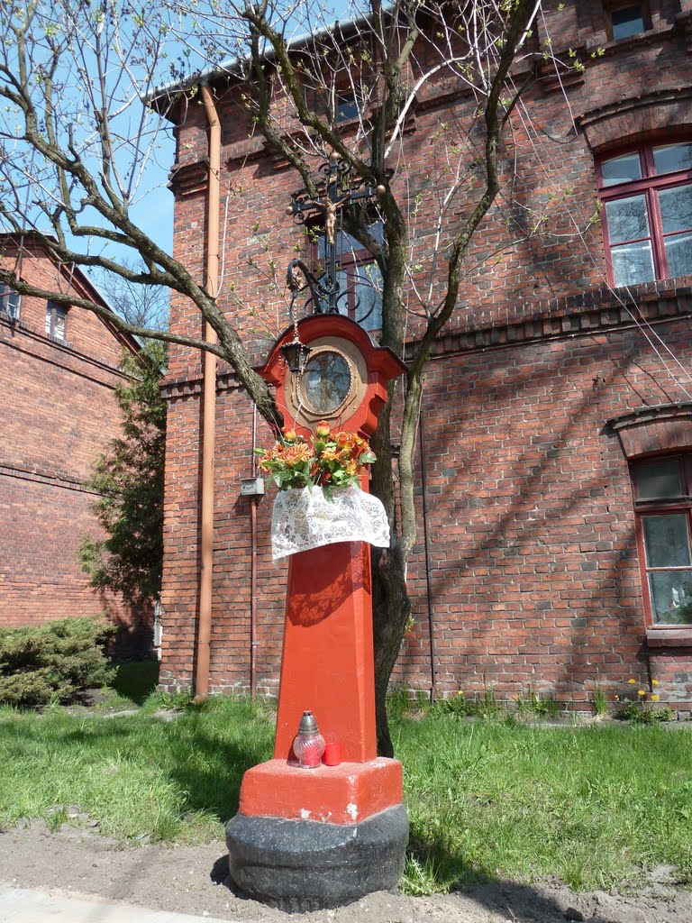 Żyrardów - kapliczka przy ulicy Żeromskiego by fenestra.ad.coeli