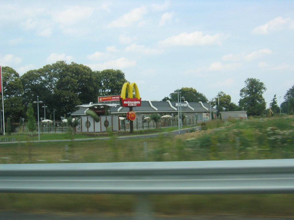 McDonald's Cap Malo by Mcphotographer