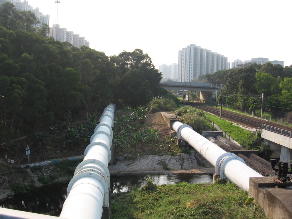 Big Pipe 大水管 by sbjjk