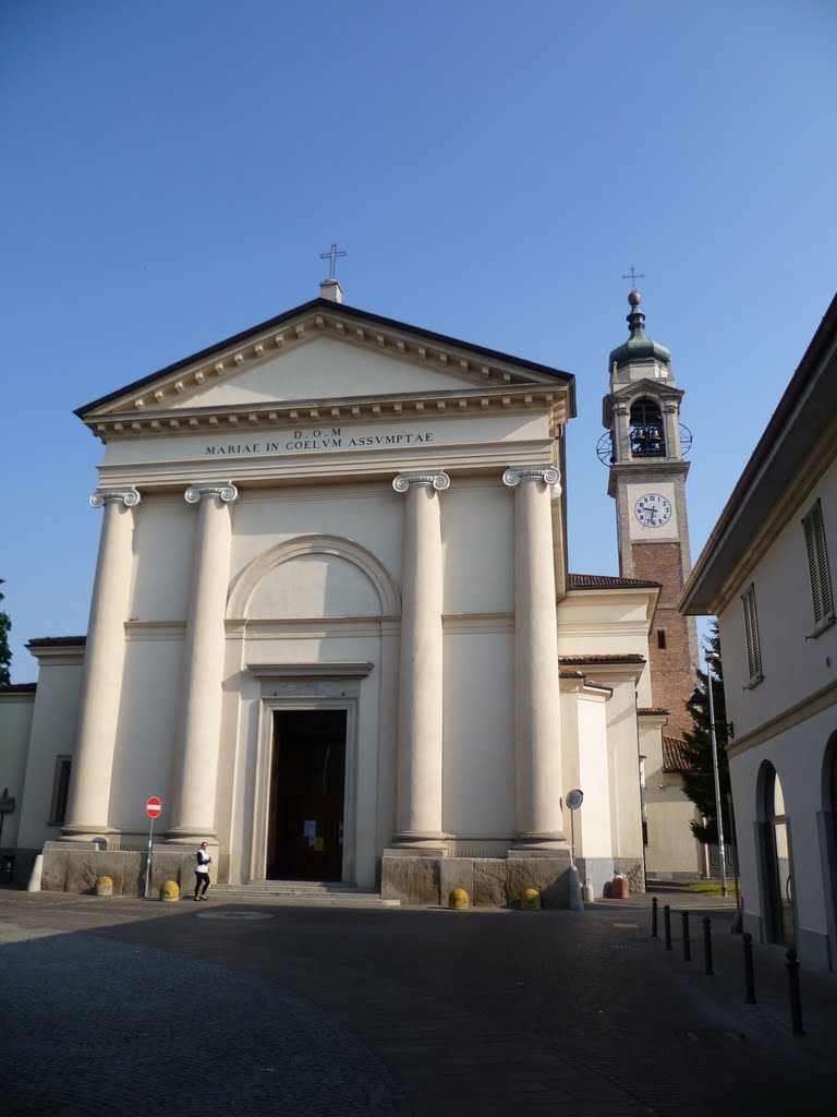 Inzago (MI) - Chiesa Parrocchiale S. Maria Assunta by leochiodojeans