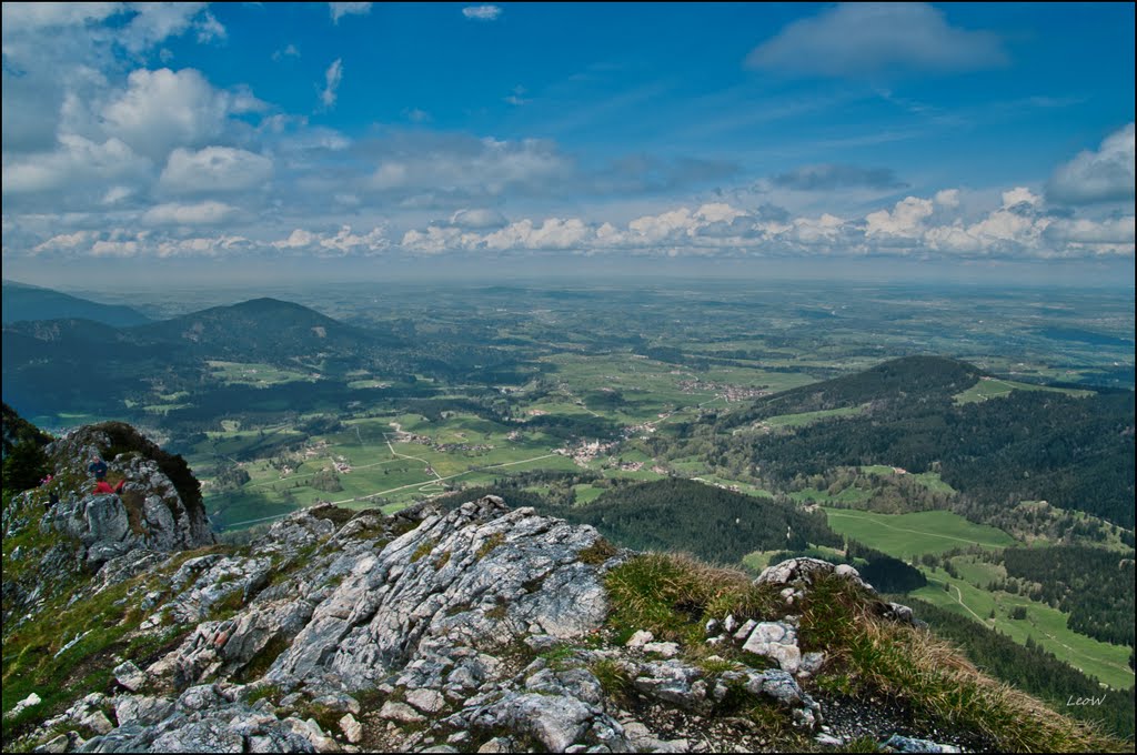 Ausblick vom Breitensteingipfel (1622 m) ++ view from the summit of Breitenstein by LeoW