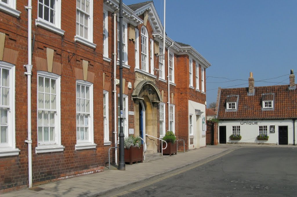 Council Office Building, Cottingham by Oddlegs