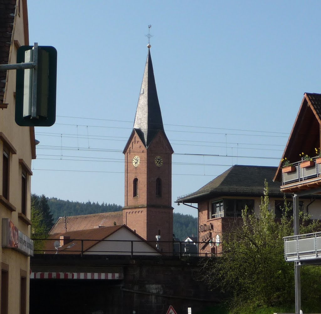 Protestantische Kirche und Eisenbahnbrücke by Immanuel Giel