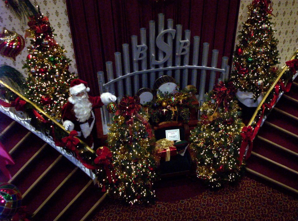 Branson, MO - Showboat Branson Belle Lobby by © LK Kelley