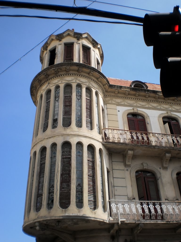 Edificio morey san pedro de macoris by Robinson Hernandez