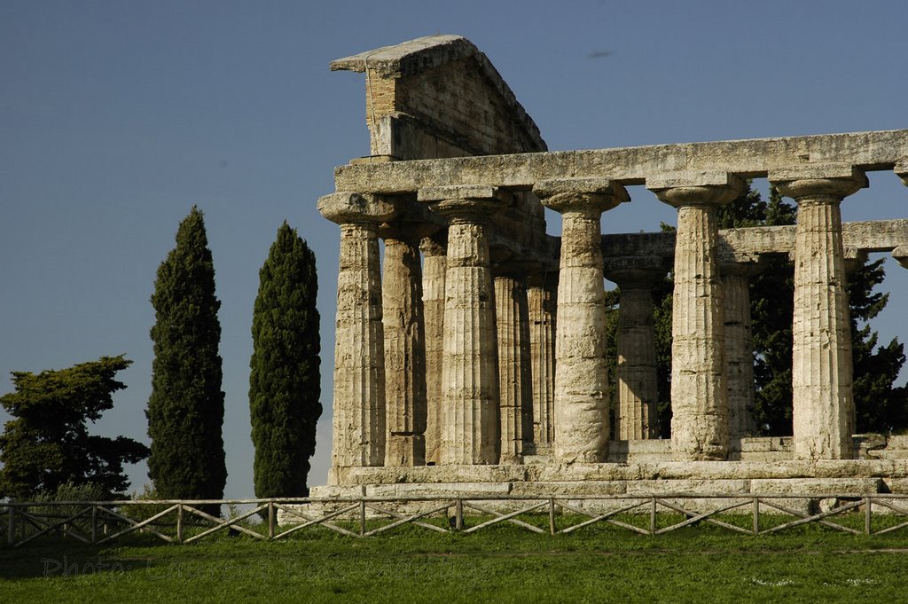 Paestum l by Laurent Bois-Mariage