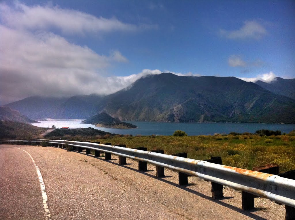 Pyramid Lake From Vista Del Lago by GuyWitney