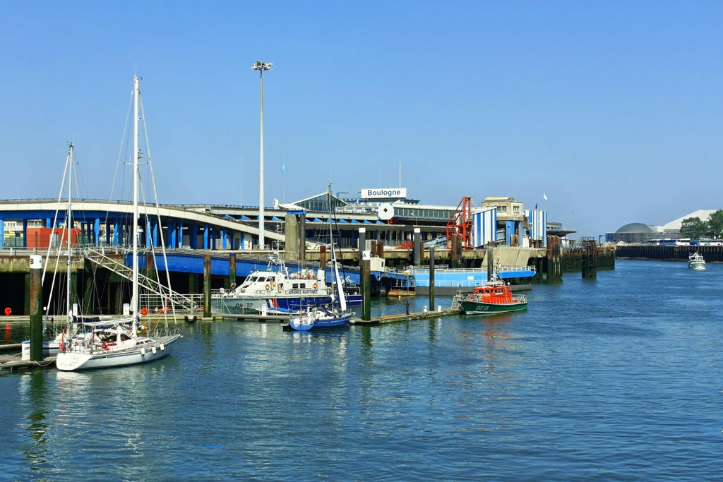 Port w Boulogne-sur-Mer by REmiasz