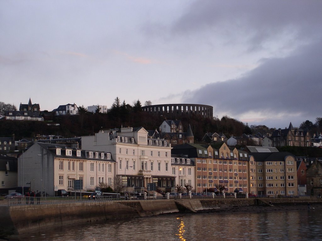 Oban Town by © Douglas MacGregor