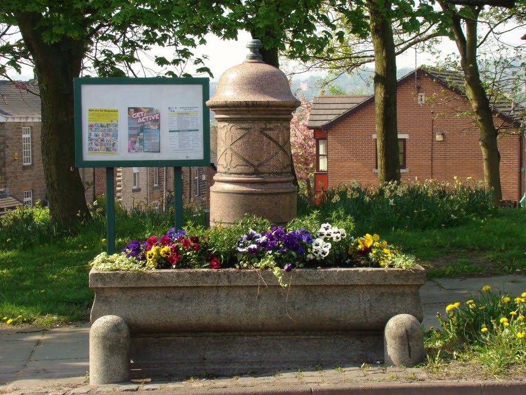 Fountain and trough 2, Handsworth, Sheffield S13 by sixxsix