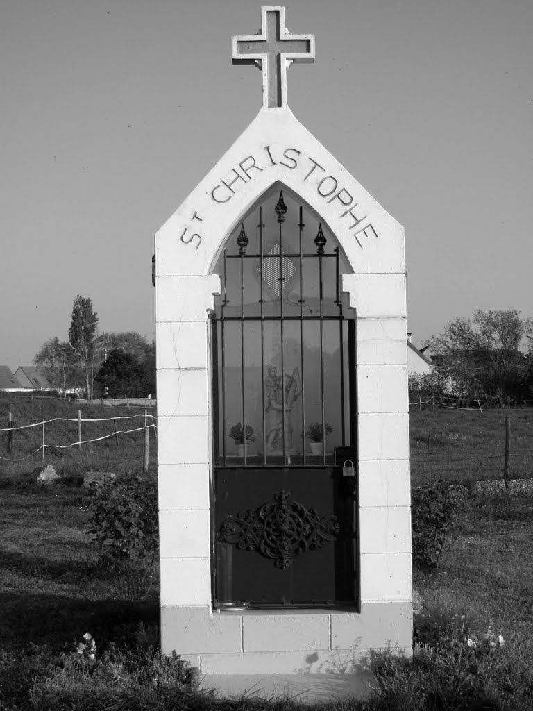 Chapelle Saint-Christophe (Berck) by Guy Ferdinande