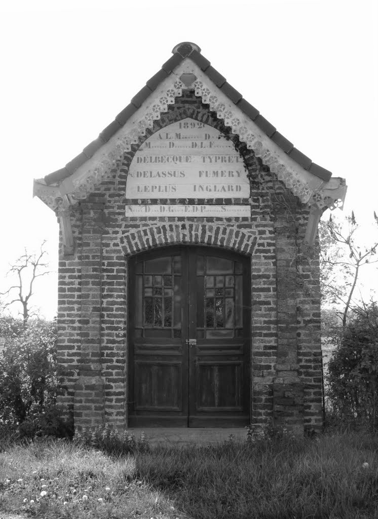 Chapelle Notre-Dame de Grâce et du perpétuel secours (Haverskerque) by Guy Ferdinande