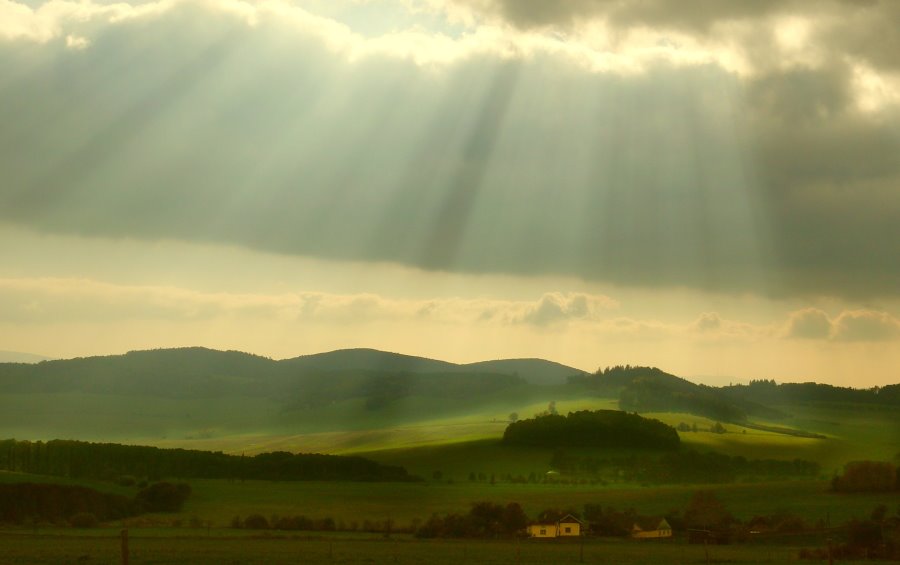 Wolkenlöcher by © alfredschaffer