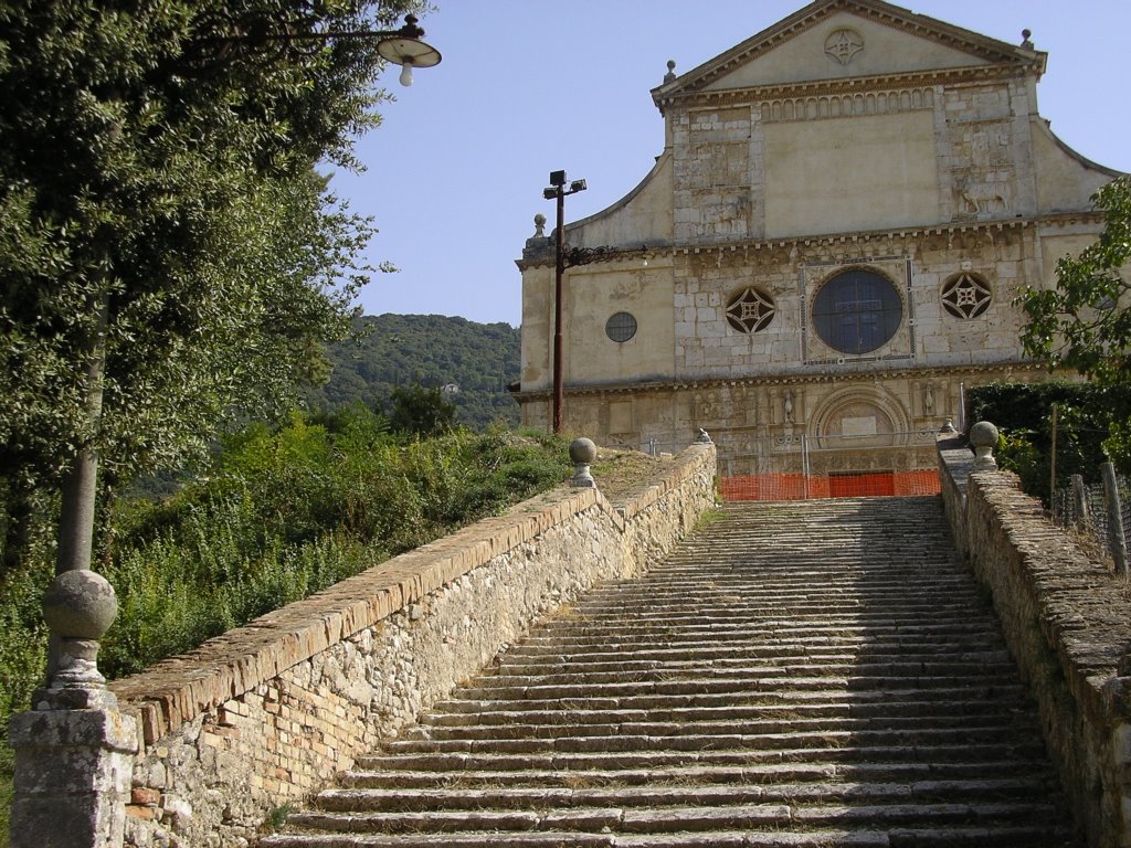 Spoleto - Chiesa di S.Pietro by RomaViaggi