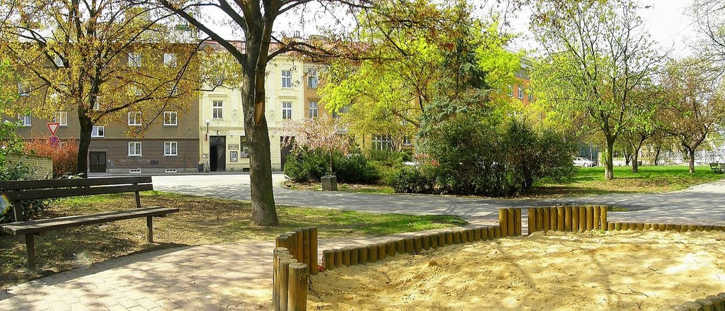 Krásný jarní den uprostřed města (Beautiful spring day in the town center), Opava by MAPP HUDRANS