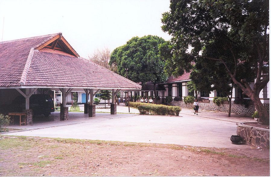 Courtyard of the SMP Kristen in Malang by Dennis Pesik