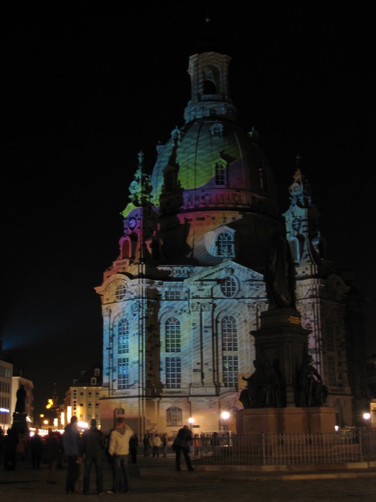 Frauenkirche Dresden, Lichtinstallation by Karsten Kötter