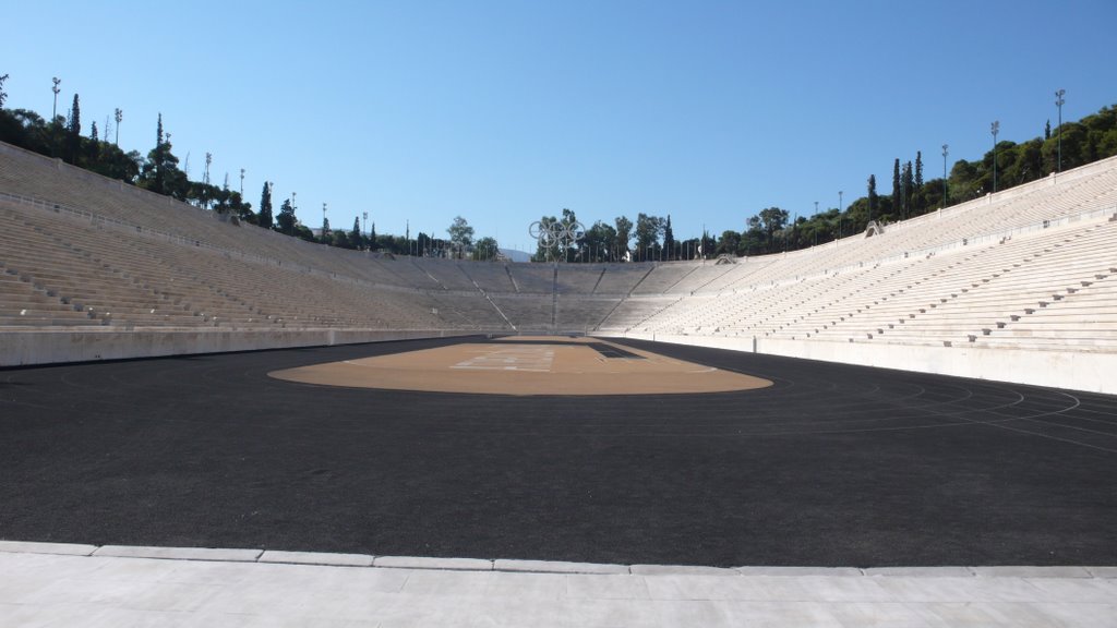 Estadio atenas by Helcio Tavares