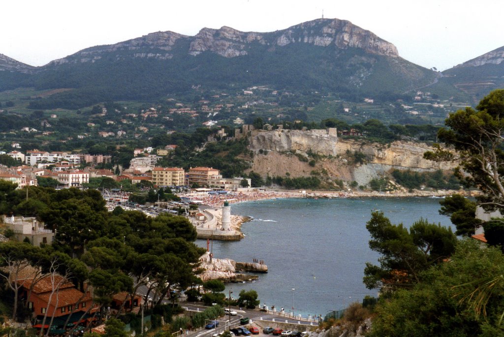 Cassis by prof