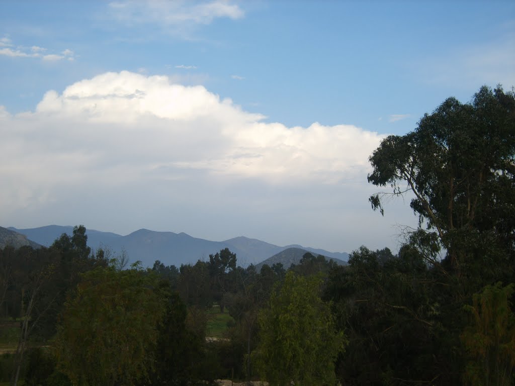 Cerros de Pan de Azúcar desde La Cantera by Seba Flores