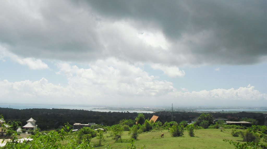 Cloudy at Bukit-Bali by stAr008_@ta Kondas