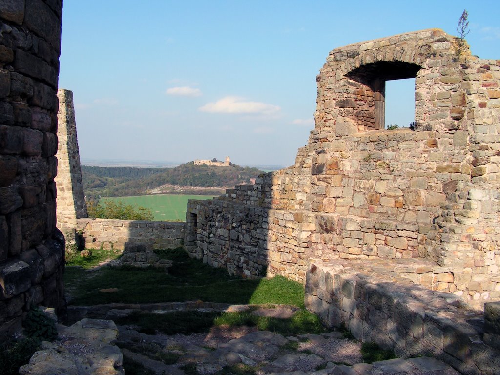 Blick zur Burg Gleichen by Hans Ulrich H