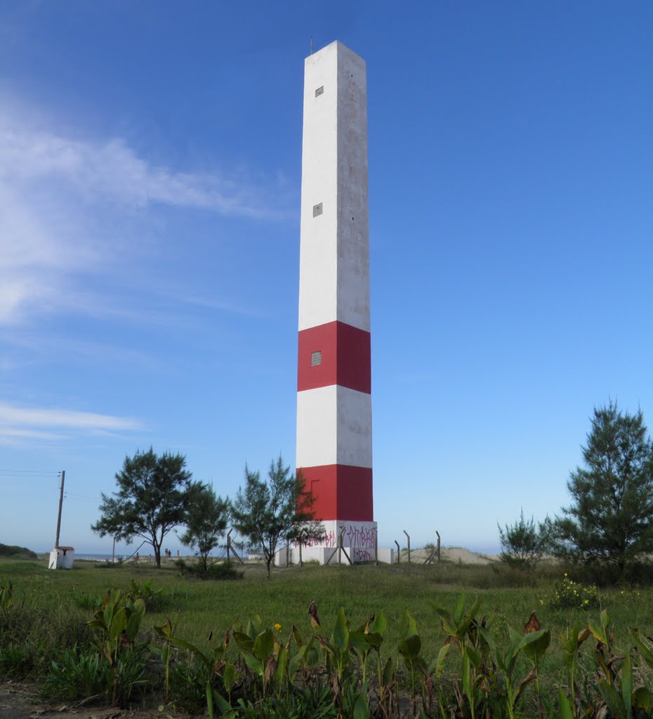 Farol de Arroio do Sal - Por Carlos Thomas by Carlos Thomas