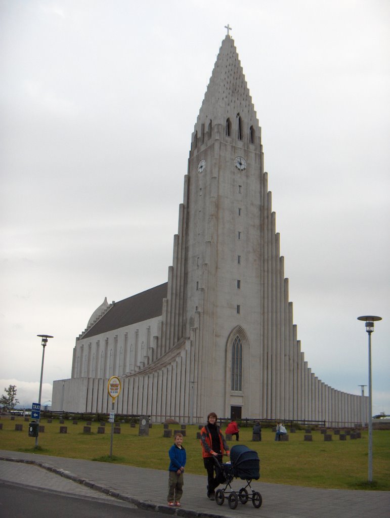 Rekjavik by Ronny Rønnes