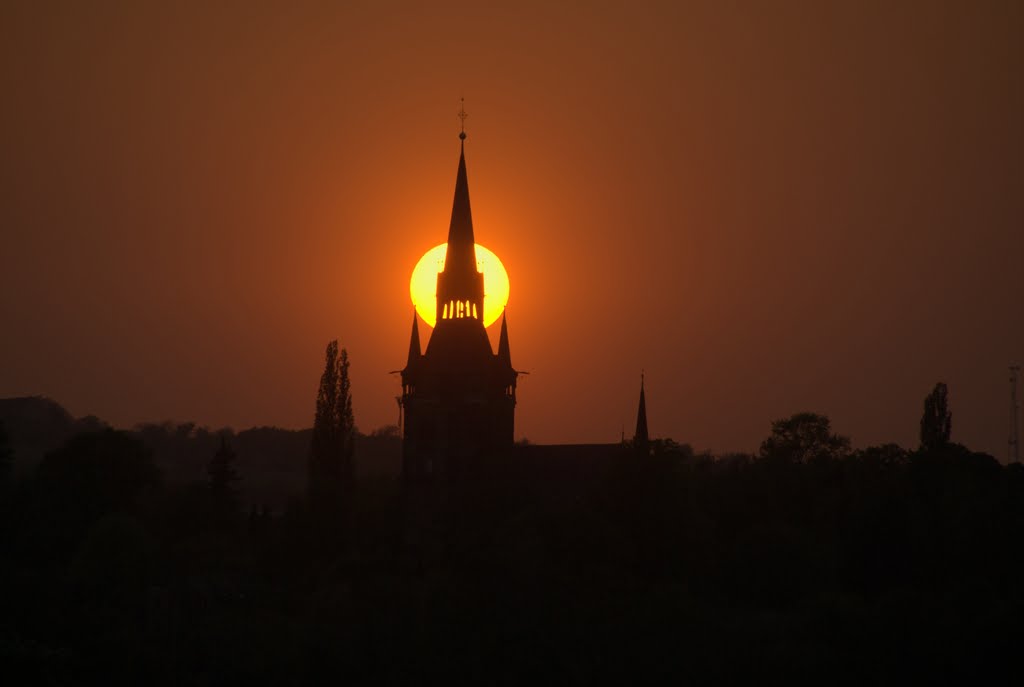 Kirche Dresden-Briesnitz by Hemo