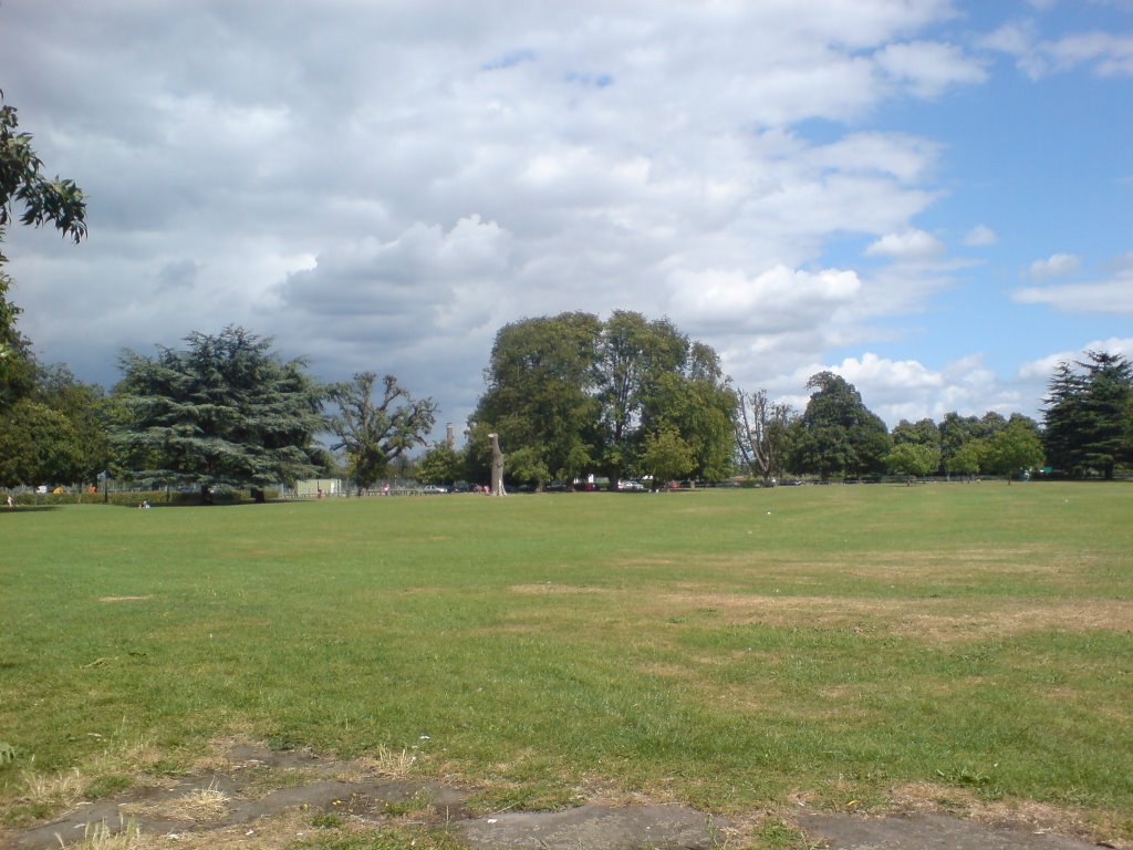 Beddington Park by UncleRiotous