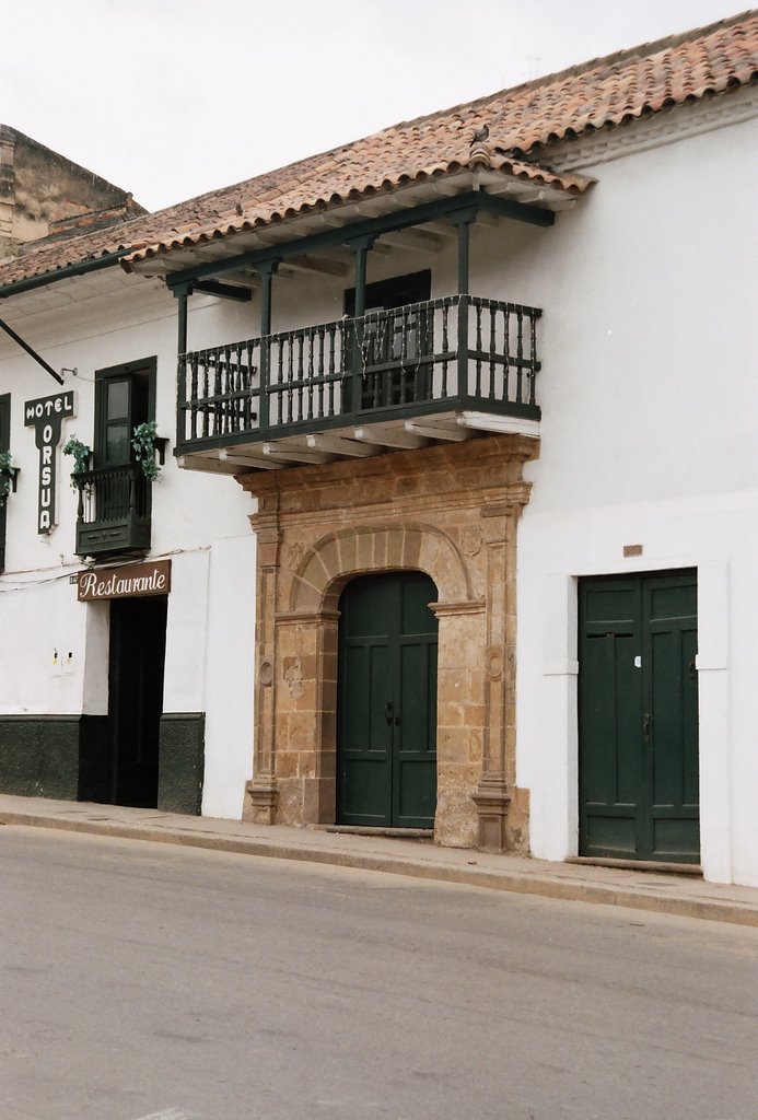 Museo de arte moderno de pamplona by pedroherrana