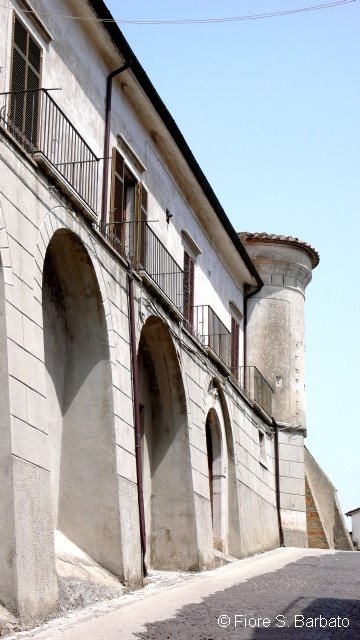 San Giorgio la Molara (BN), Palazzo Iazeolla. by Fiore S. Barbato