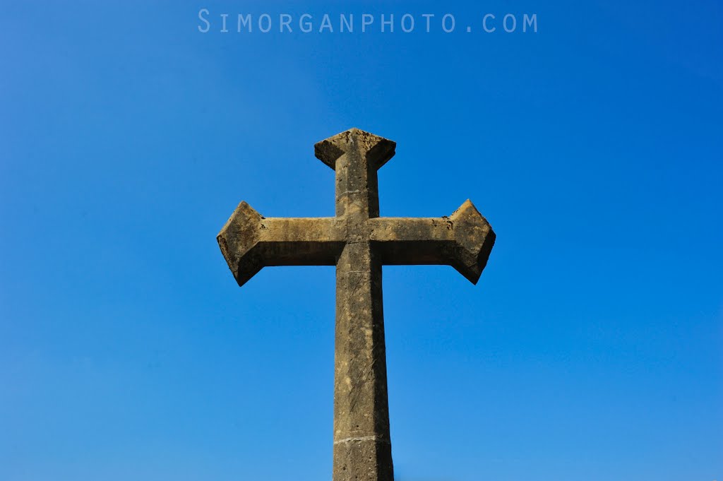 Llandaff Cross by simorganphotodotcom